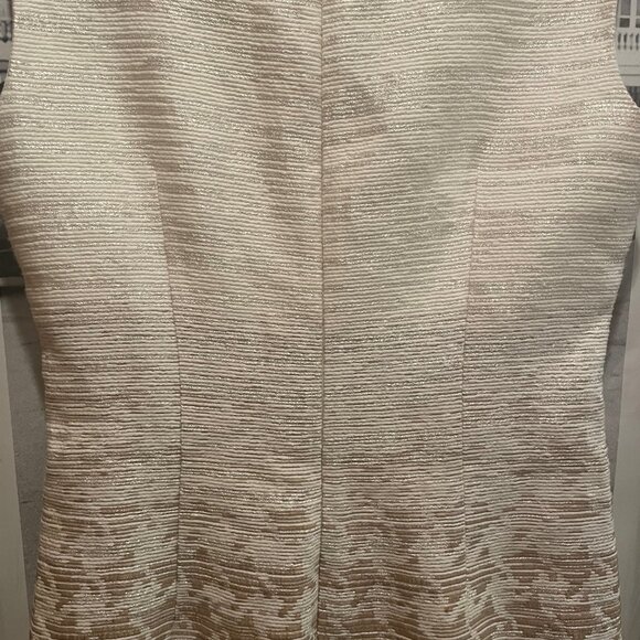 Classic MaxMara gold and cream midi darted sleeveless dress with split size 2 - Picture 8 of 16